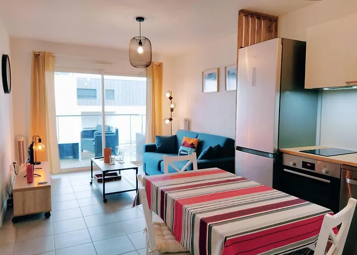 Apartment Le Balcon De L'adour, Parking, Vue Bayonne